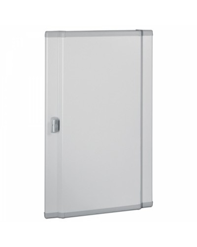 Дверь изогнутая металлическая Legrand 020554 в Серпухове Аксессуары для стоек и шкафов Pintop.ru