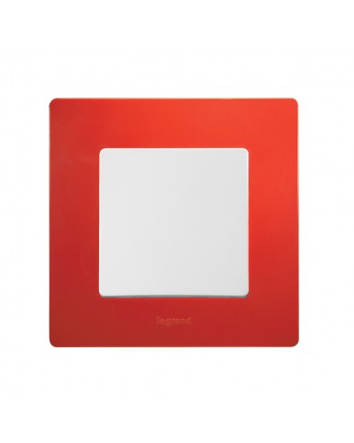 Рамка 1 пост Etika красный Legrand 672531 в Серпухове Аксессуары для кабель-канала Pintop.ru